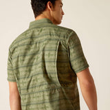 Ariat Men's VentTEK Outbound Fitted Four Leaf Clover Shirt