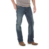 Wrangler Men's Retro Slim Boot Layton Jean